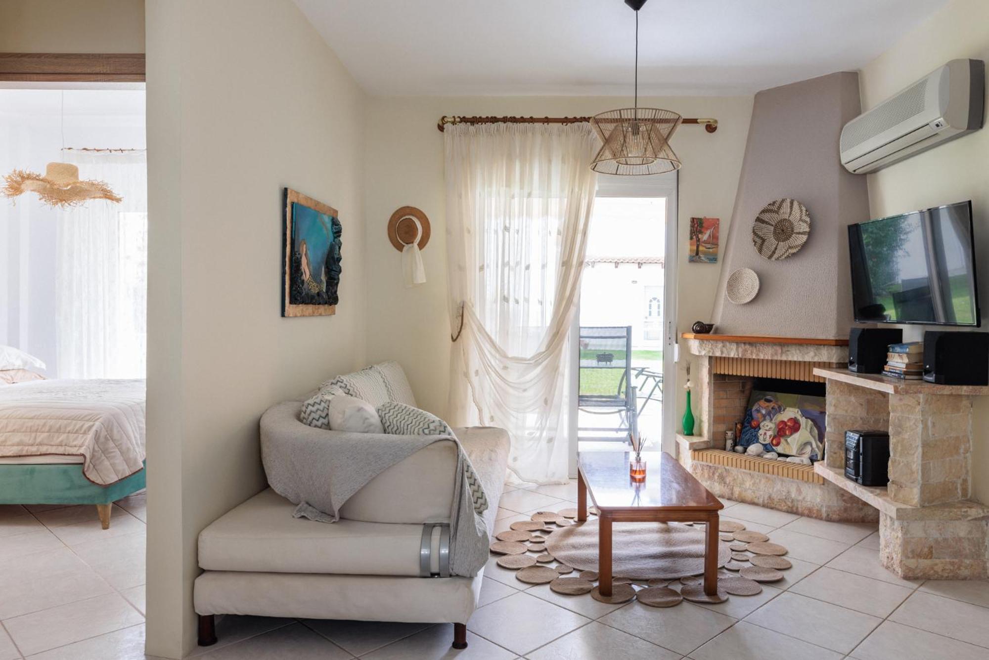 Apartment Next To The Sea Paralia Dionisiou Exterior foto